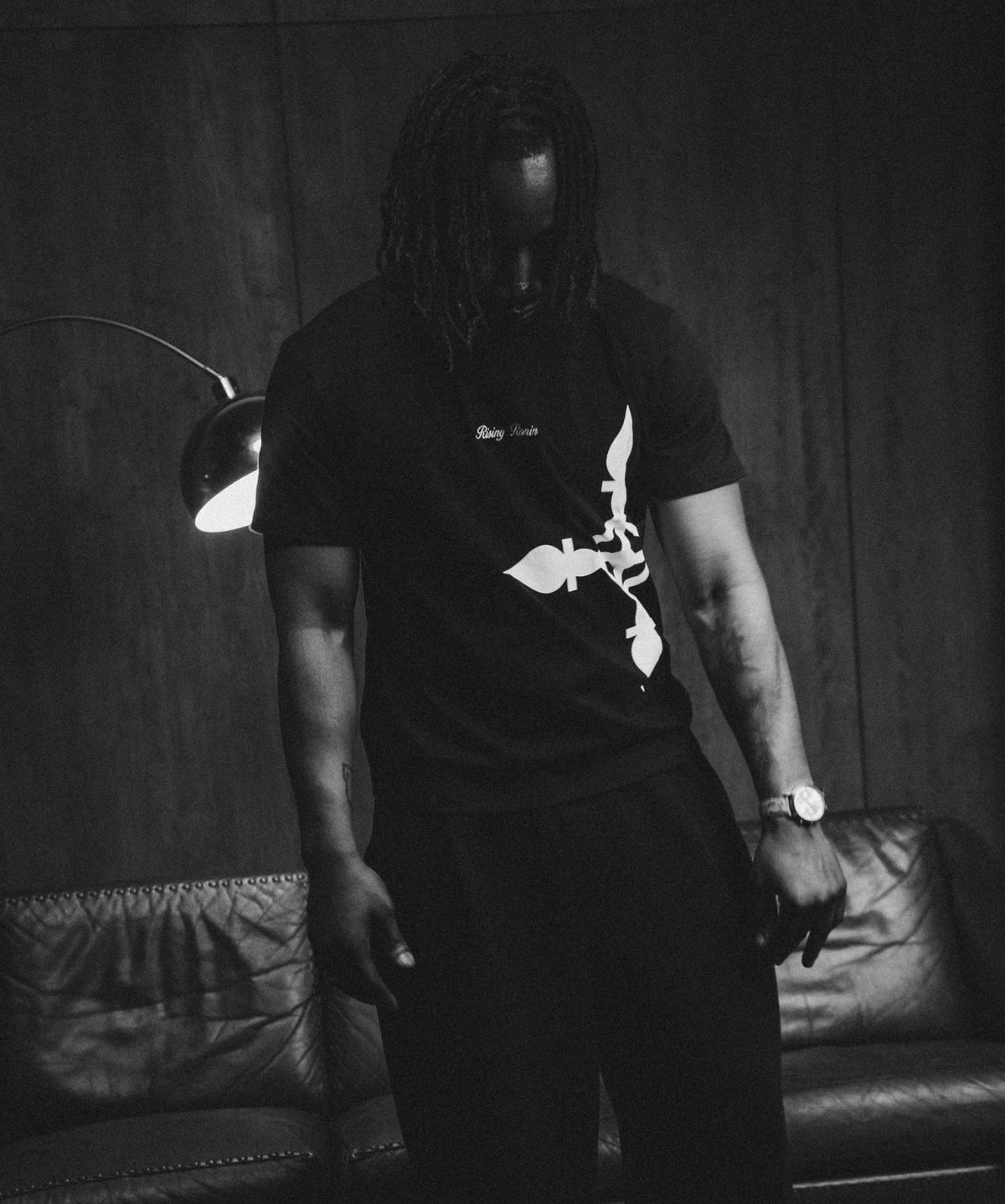 BLACK CHROLLO TEE